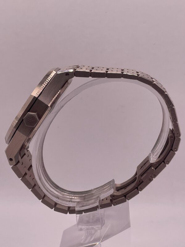 Audemars Piguet Royal Oak - Image 8